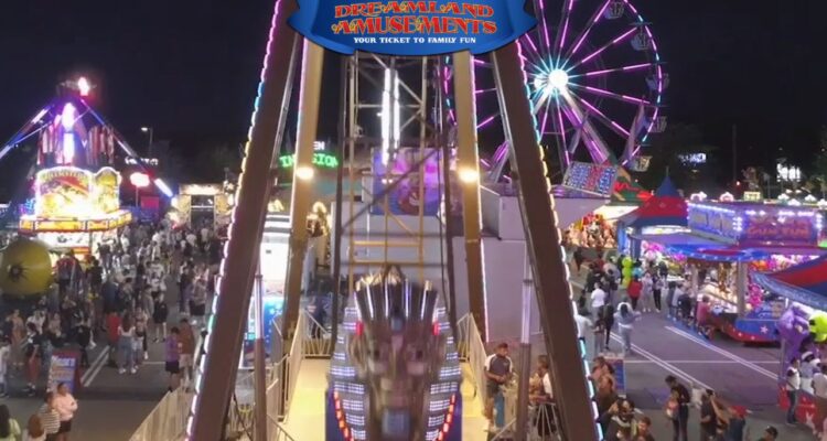 Palisades Center Carnival